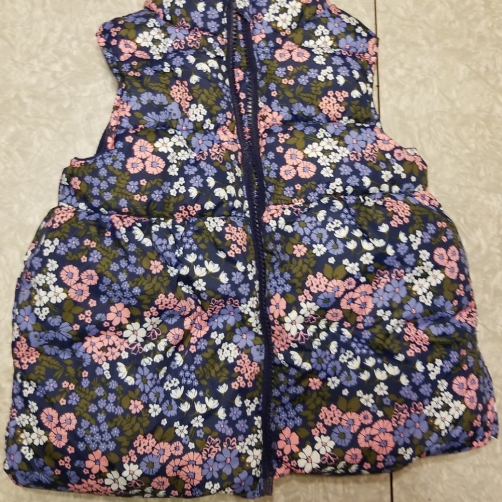 Crazy8 puffer vest